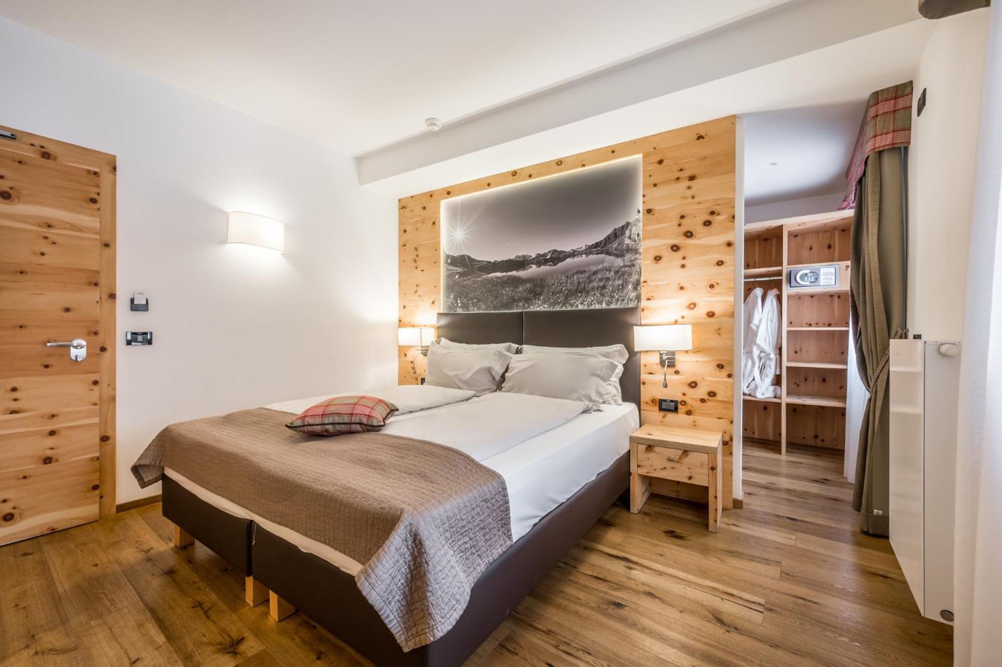 Hotel Ravelli Luxury Spa Mezzana  Exteriér fotografie