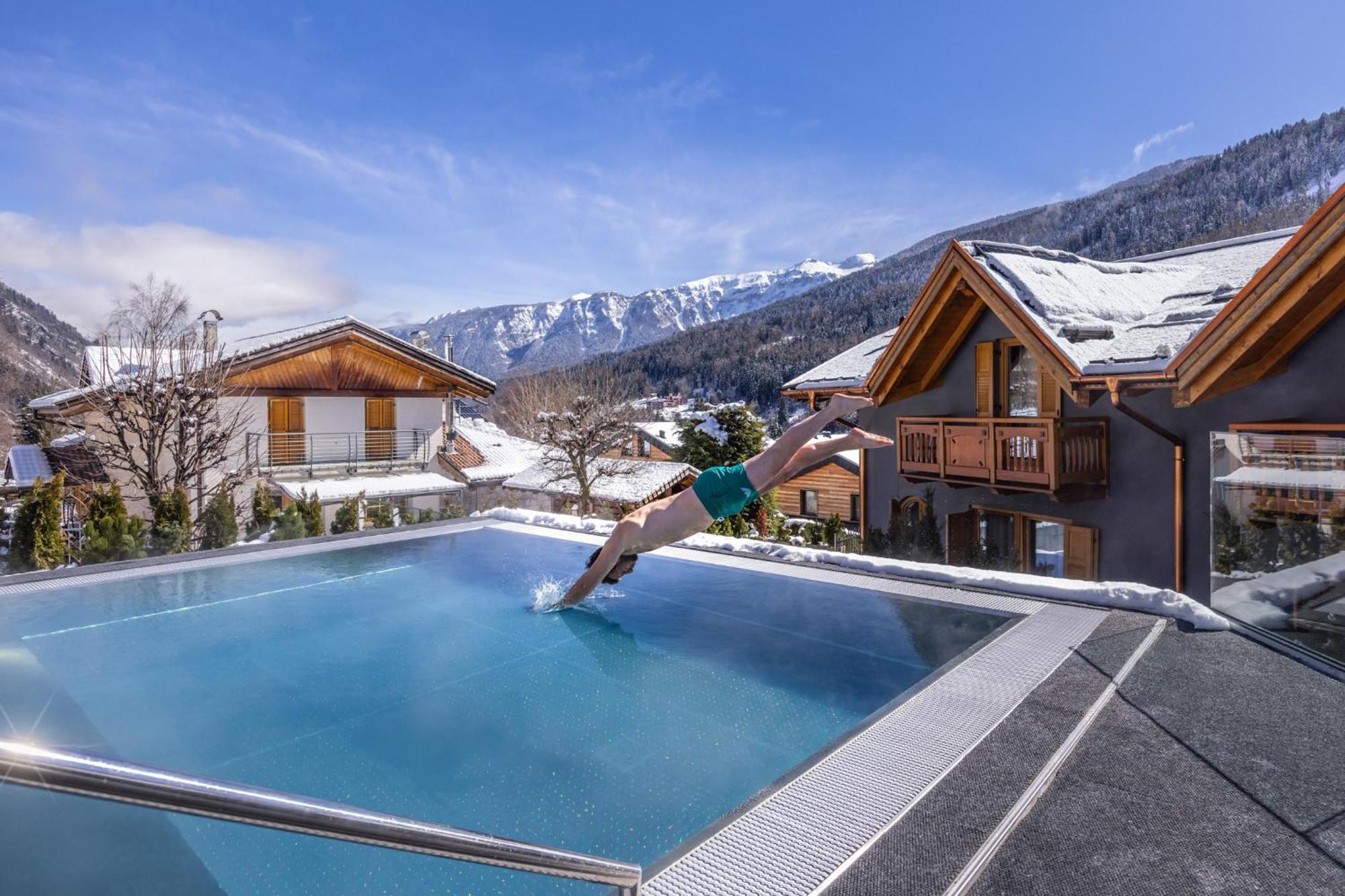 Hotel Ravelli Luxury Spa Mezzana  Exteriér fotografie