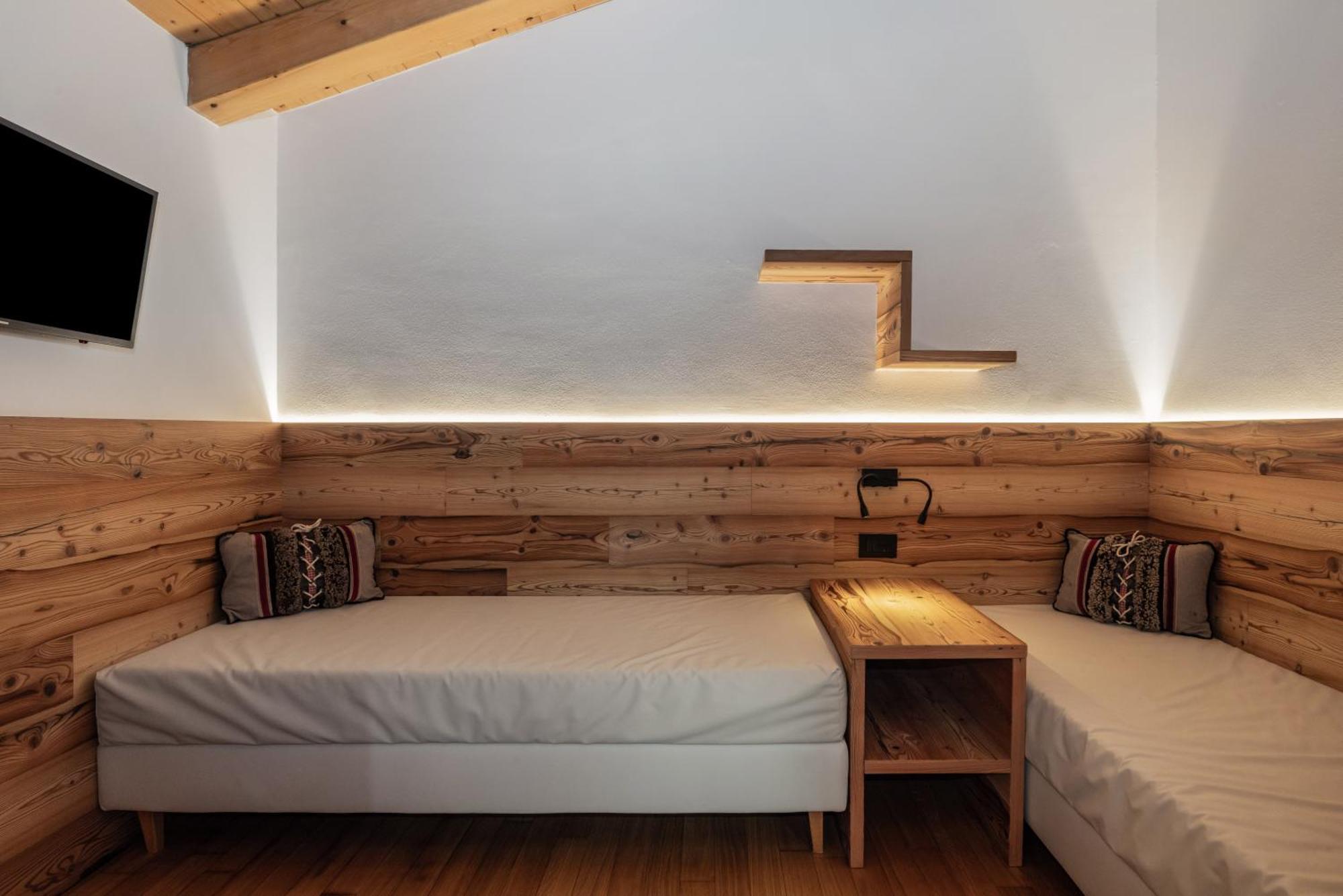 Hotel Ravelli Luxury Spa Mezzana  Exteriér fotografie