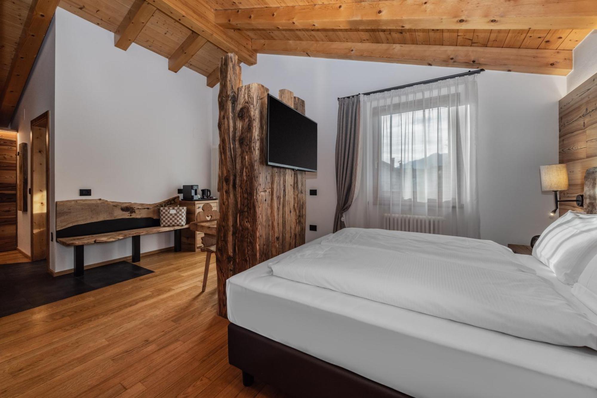 Hotel Ravelli Luxury Spa Mezzana  Exteriér fotografie