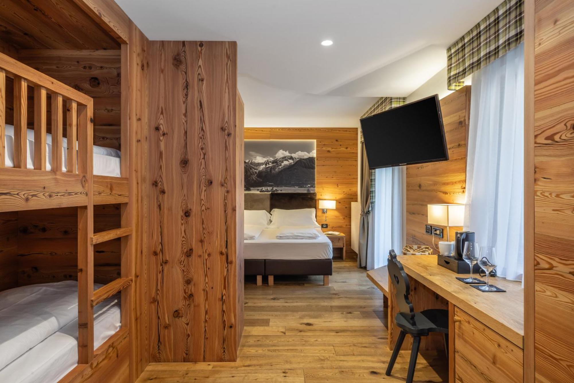 Hotel Ravelli Luxury Spa Mezzana  Exteriér fotografie