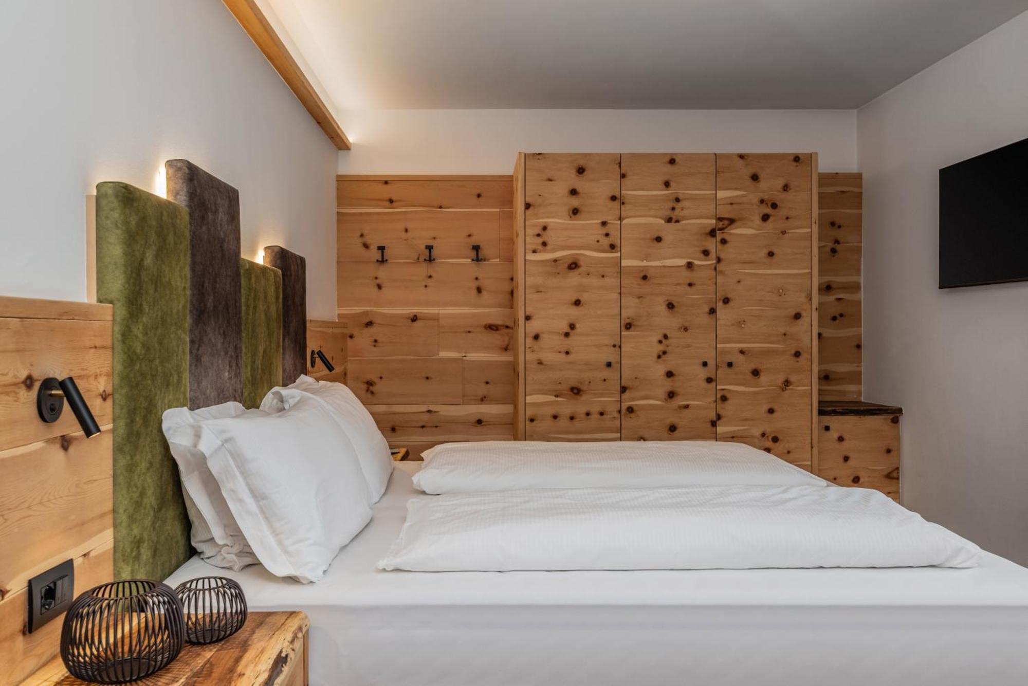 Hotel Ravelli Luxury Spa Mezzana  Exteriér fotografie