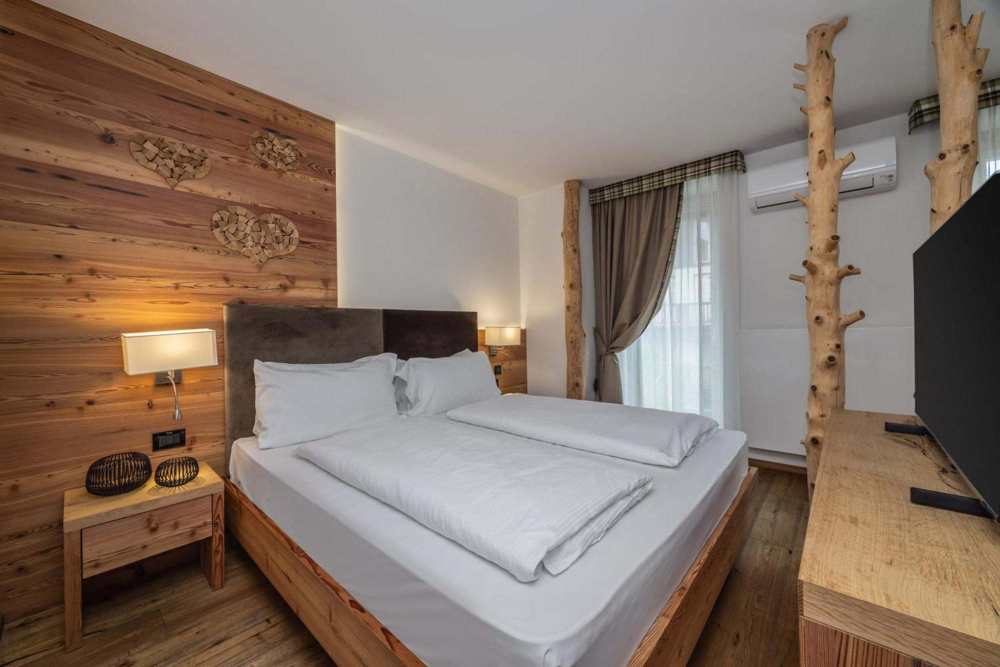 Hotel Ravelli Luxury Spa Mezzana  Exteriér fotografie
