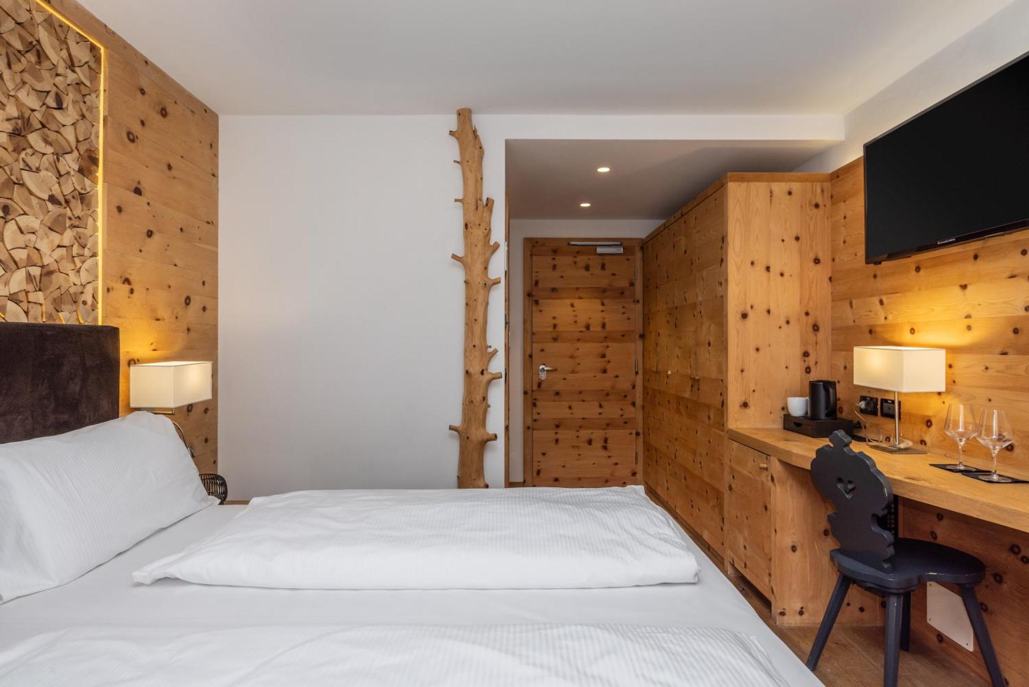 Hotel Ravelli Luxury Spa Mezzana  Exteriér fotografie